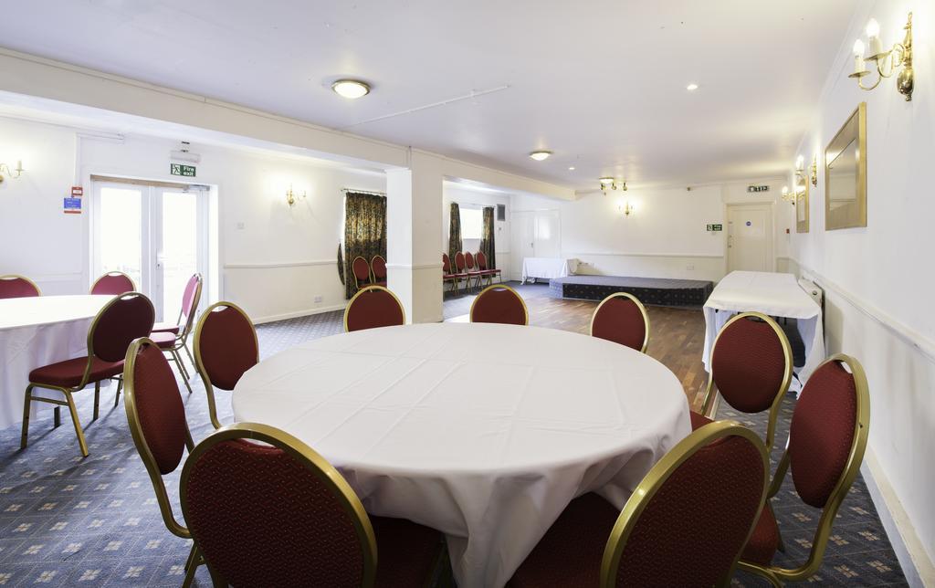 The Riverside Hotel Monmouth Dış mekan fotoğraf